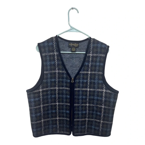 Vintage Academia Wool Vest | Plaid Preppy 90s Layering - Picture 1 of 3